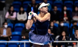 原创 
            解锁生涯第10冠！本西奇东京站捧杯，复出一年排名飙升410位