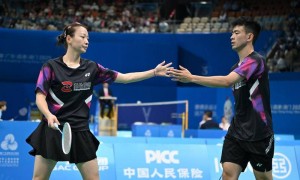 全运羽毛球-雅思组合2-0完胜混双夺金 生涯完美谢幕！