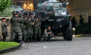 菲军方接到美国指令，宁愿推翻小马科斯，也不想亲华派上台？