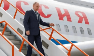 俄乌局势迎来重大转变！乌克兰人根本不想打，80%受访民众都选择了停战