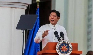 仁爱礁迎来大结局？马科斯口出狂言，警告中国别越红线，一旦菲军被打死，美国会出面帮菲律宾？