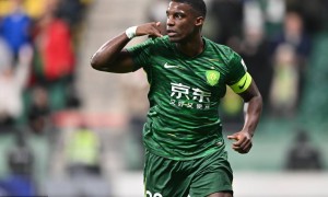 逃离降级区！中超-萨里奇戴帽 海牛4-2逆转送国安两连败