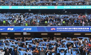 新华社：大连英博场均观众亚洲第一 球市预计收入4000多万