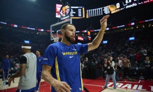 原创 
            30天30队勇士：库明加制造内耗 库里终于有圆柱体了？